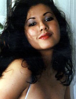 Isolde 30 Escort services Minooka