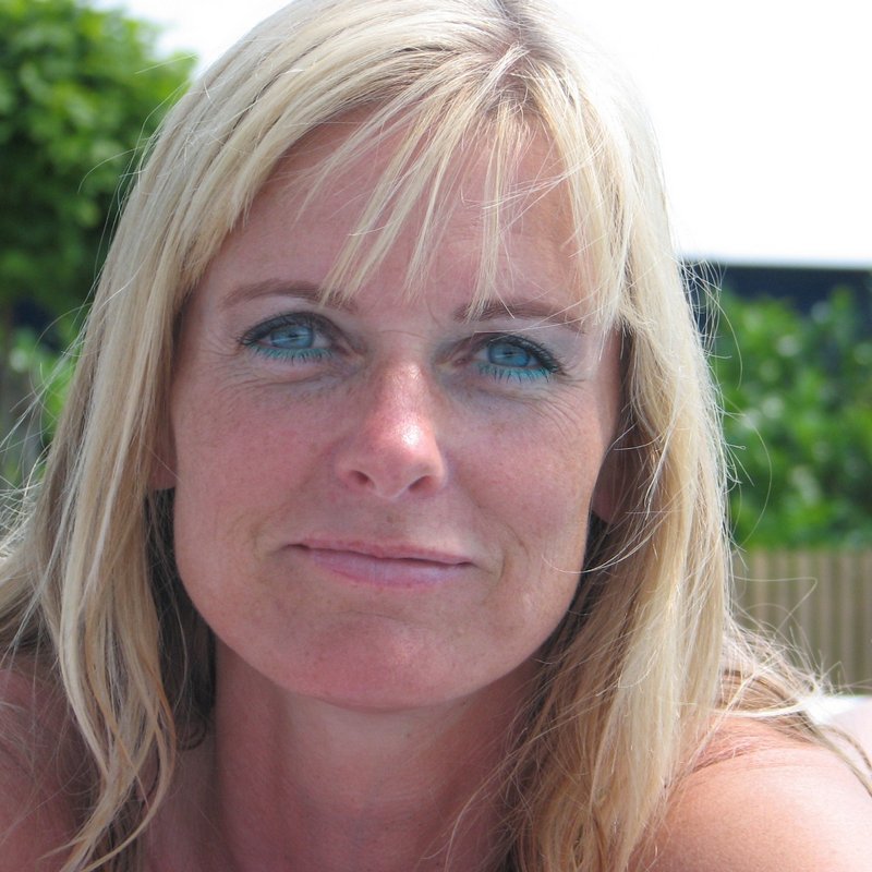 Stephanie 33 Discreet escorts Ponshewaing